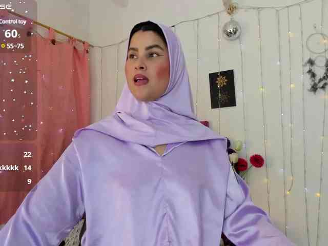 AishaAmin webcam