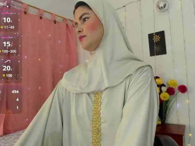 AishaAmin webcam