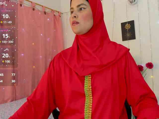 AishaAmin webcam
