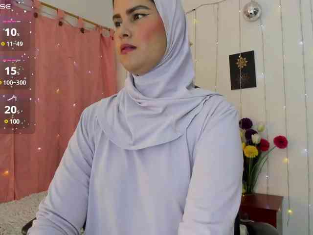 AishaAmin webcam