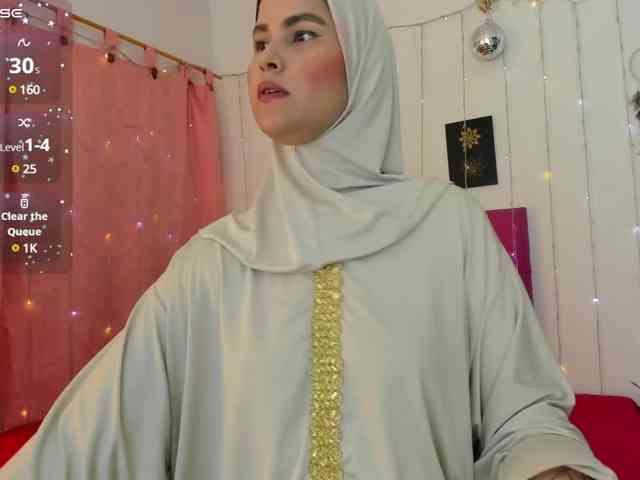 AishaAmin webcam