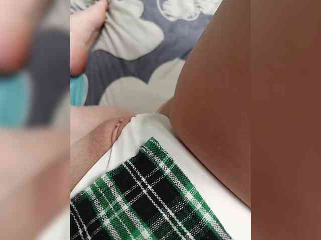 Alexakissmylove webcam