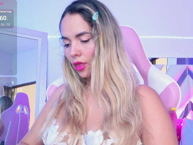 LunaBiely's BongaCams show and profile