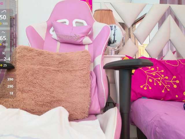 LunaBiely's BongaCams show and profile