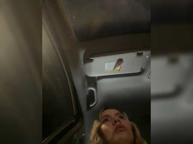 LunaBiely's BongaCams show and profile