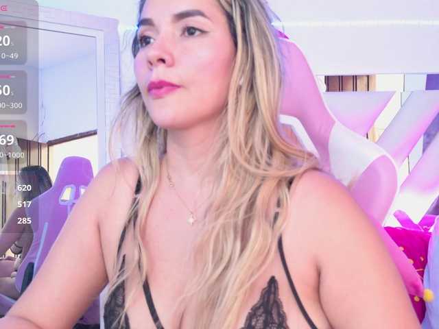 LunaBiely's BongaCams show and profile