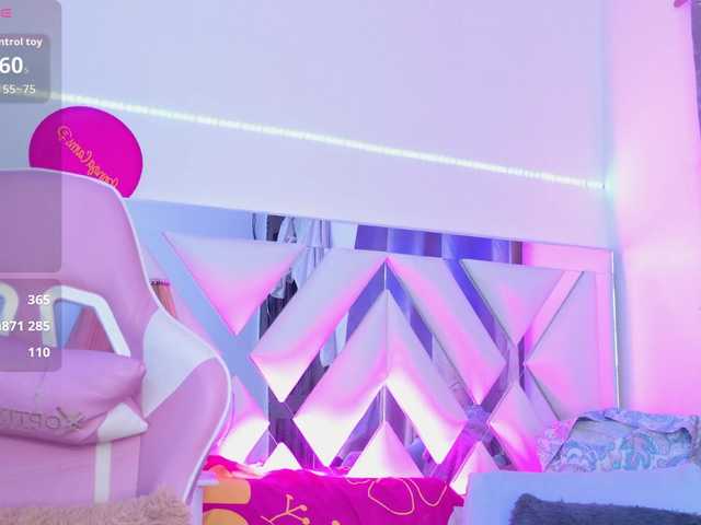 LunaBiely's BongaCams show and profile