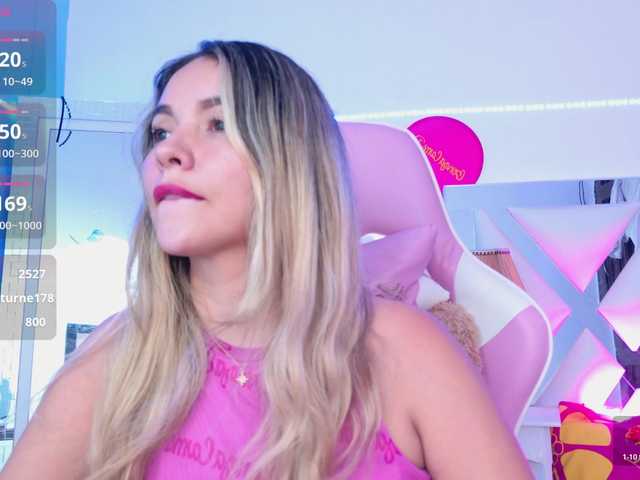 LunaBiely's BongaCams show and profile