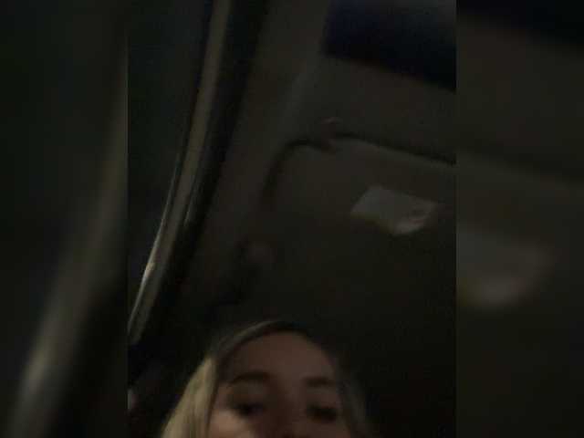 LunaBiely's BongaCams show and profile