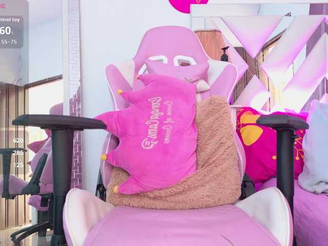 LunaBiely's BongaCams show and profile