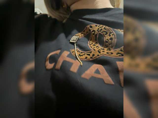 LunaBiely's BongaCams show and profile