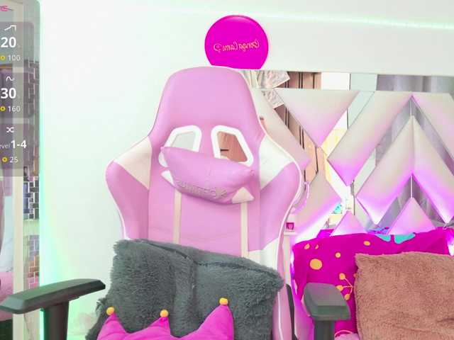 LunaBiely's BongaCams show and profile