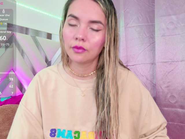 LunaBiely's BongaCams show and profile