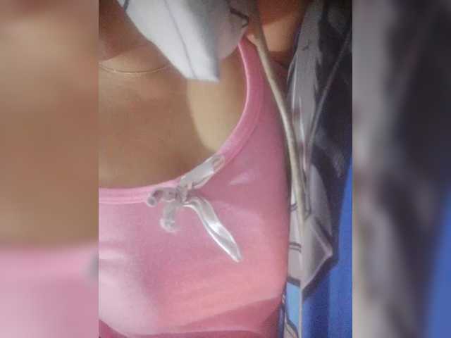 LunaBiely's BongaCams show and profile