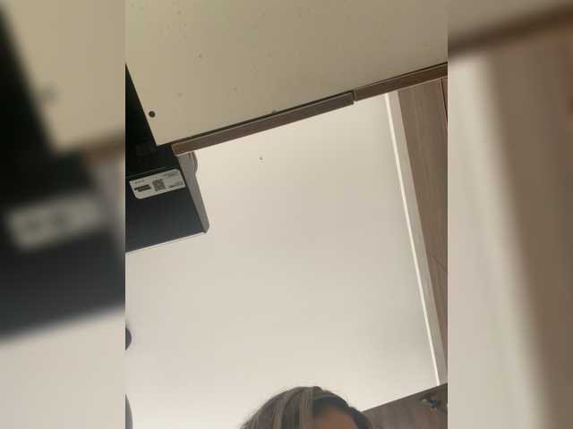 LunaBiely's BongaCams show and profile