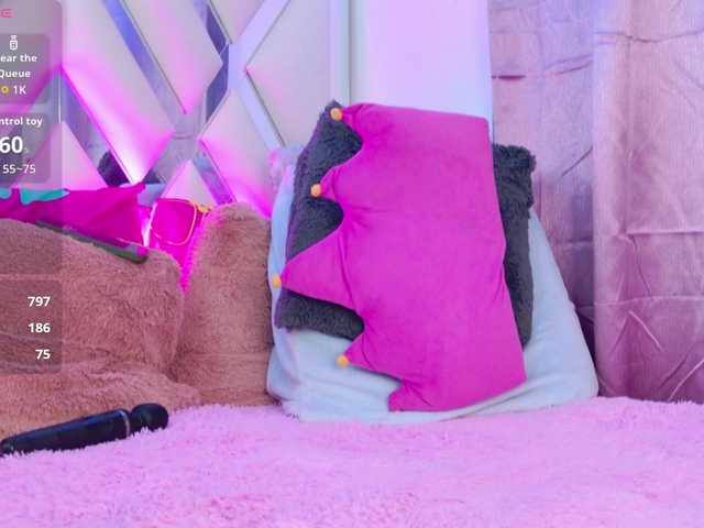 LunaBiely's BongaCams show and profile