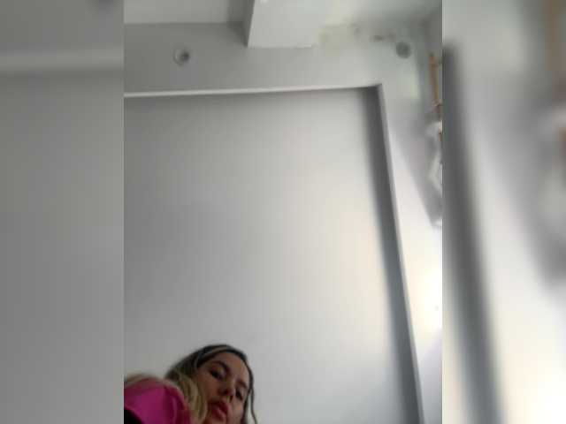 LunaBiely's BongaCams show and profile