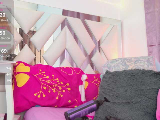 LunaBiely's BongaCams show and profile