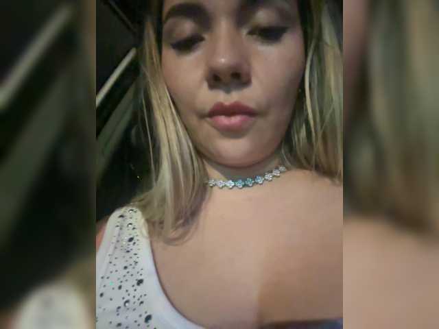 LunaBiely's BongaCams show and profile