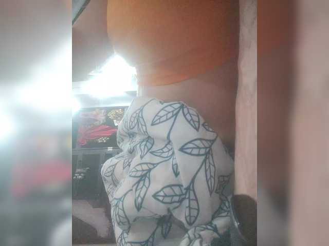 LunaBiely's BongaCams show and profile