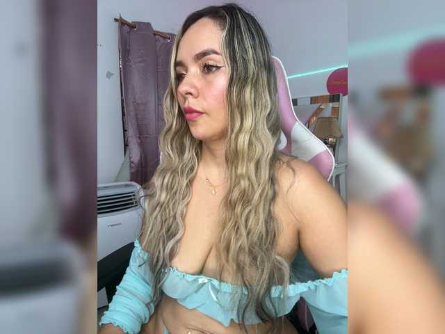 LunaBiely's BongaCams show and profile