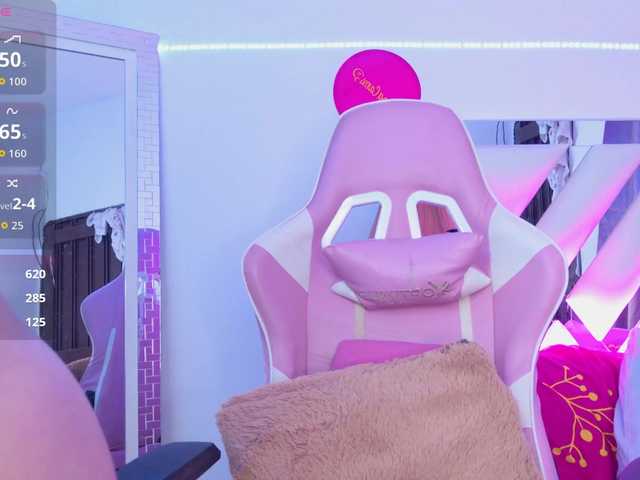 LunaBiely's BongaCams show and profile