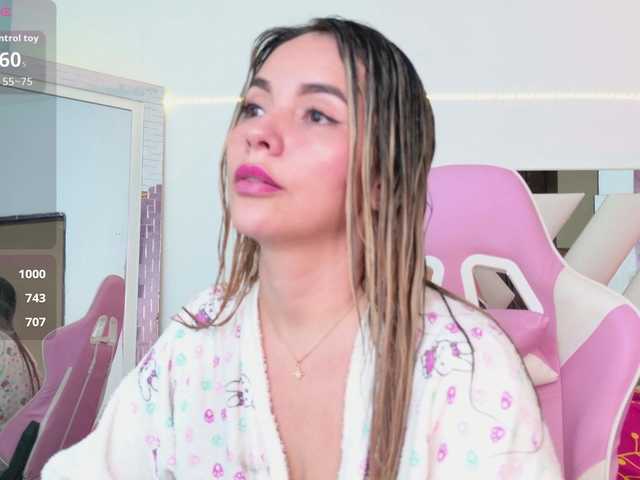 LunaBiely's BongaCams show and profile