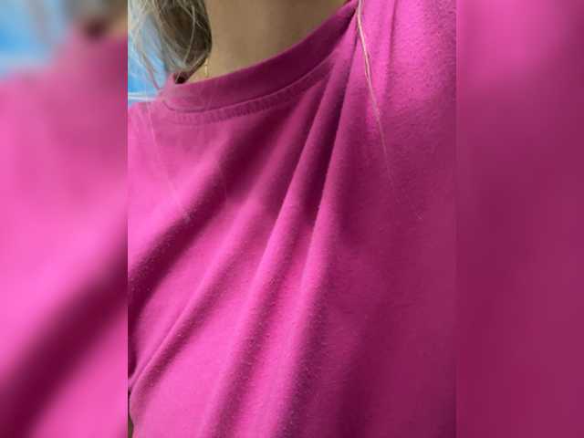 LunaBiely's BongaCams show and profile