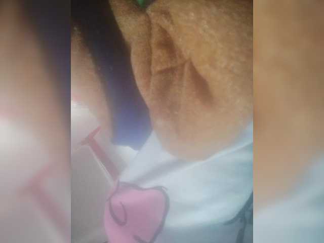 LunaBiely's BongaCams show and profile