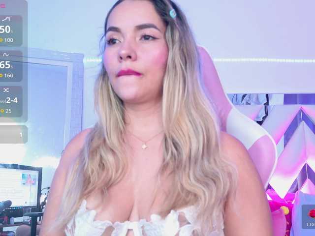 LunaBiely's BongaCams show and profile