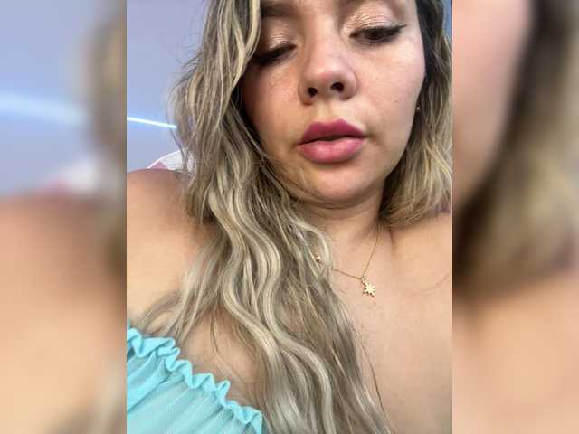 LunaBiely's BongaCams show and profile