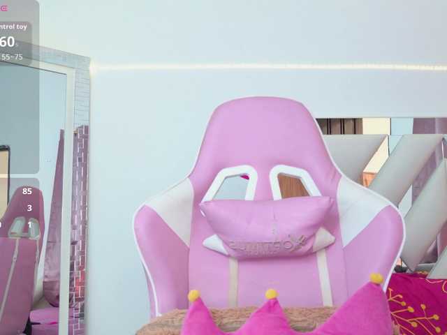 LunaBiely live cam profile