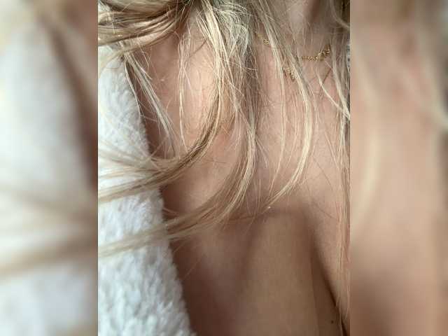 LunaBiely's BongaCams show and profile