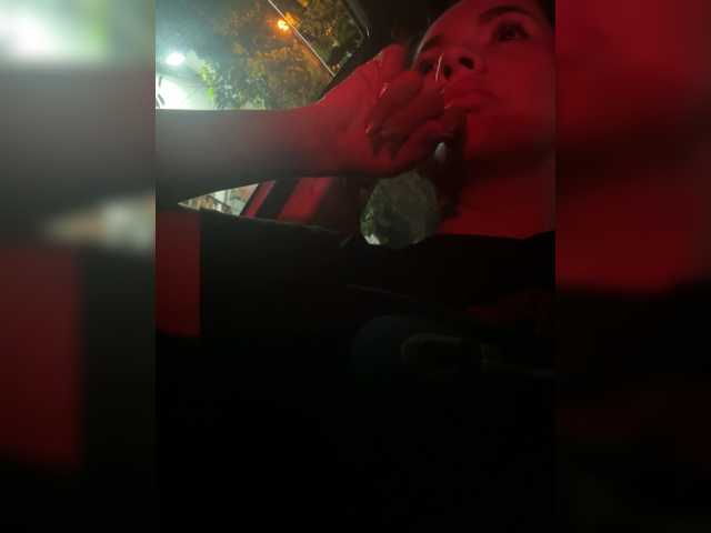 LunaBiely's BongaCams show and profile