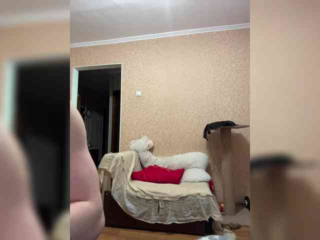 PornoHuk webcam