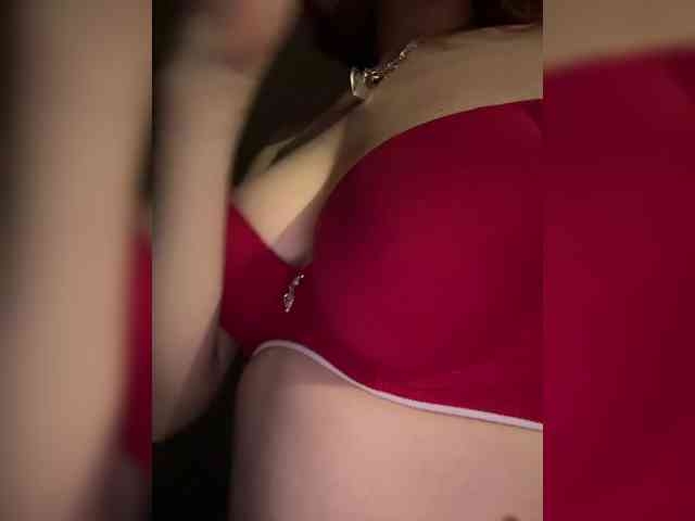 PornoHuk webcam
