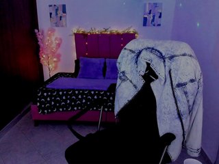 LauraR Porn Show