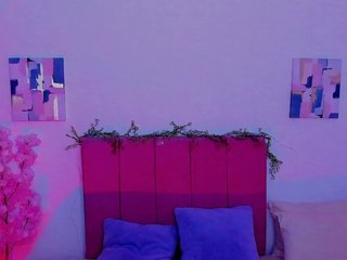 LauraR Porn Show