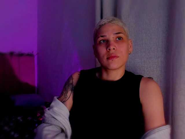 LauraR from BongaCams is Freechat