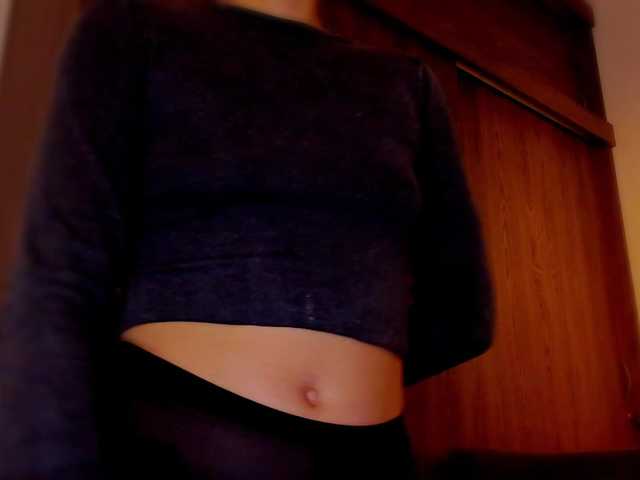 LauraR's BongaCams show and profile