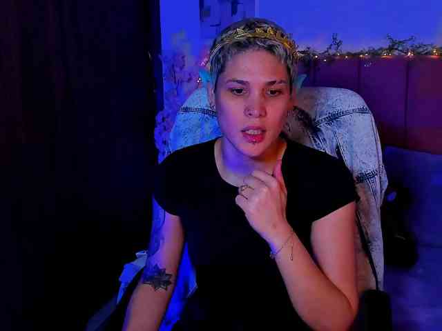 LauraR webcam