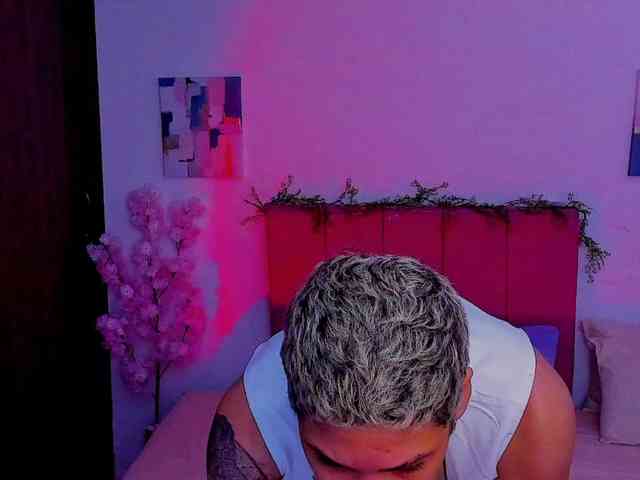 LauraR webcam