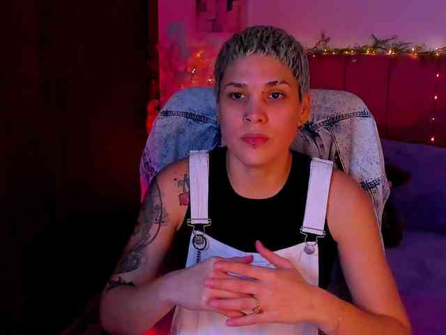 LauraR webcam