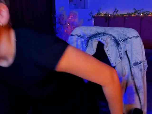 LauraR webcam