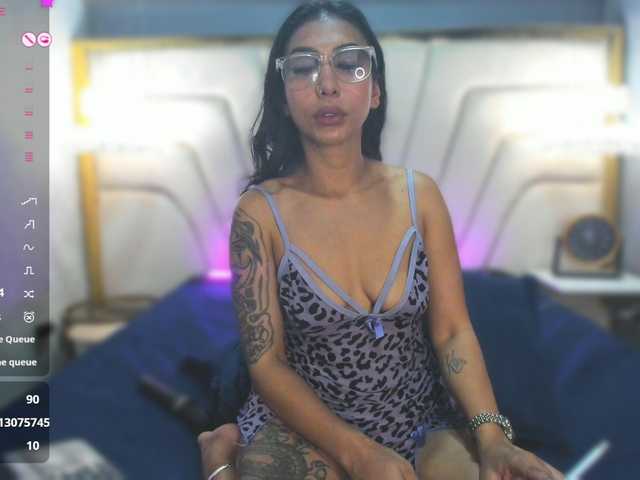 Tracylambo's BongaCams show and profile