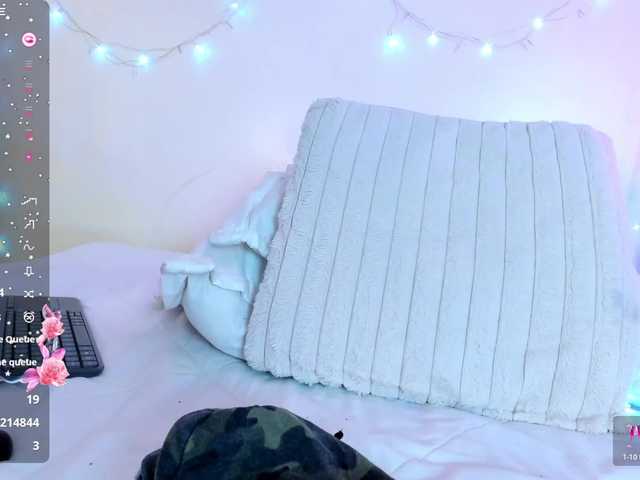 Tracylambo's BongaCams show and profile