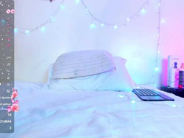 Tracylambo's BongaCams show and profile