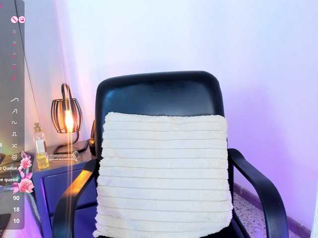 Tracylambo's BongaCams show and profile