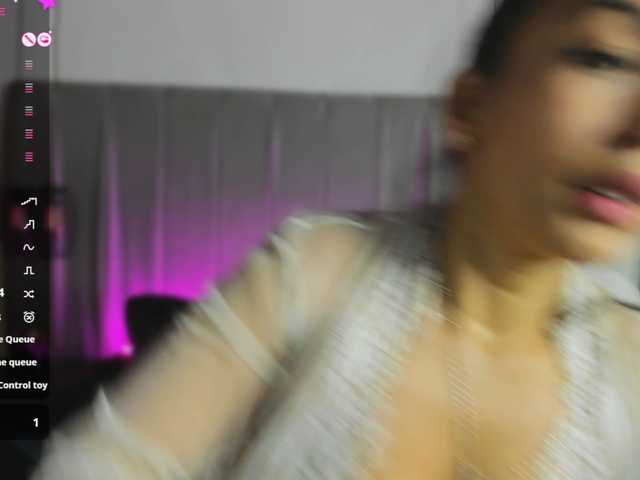 Tracylambo's BongaCams show and profile