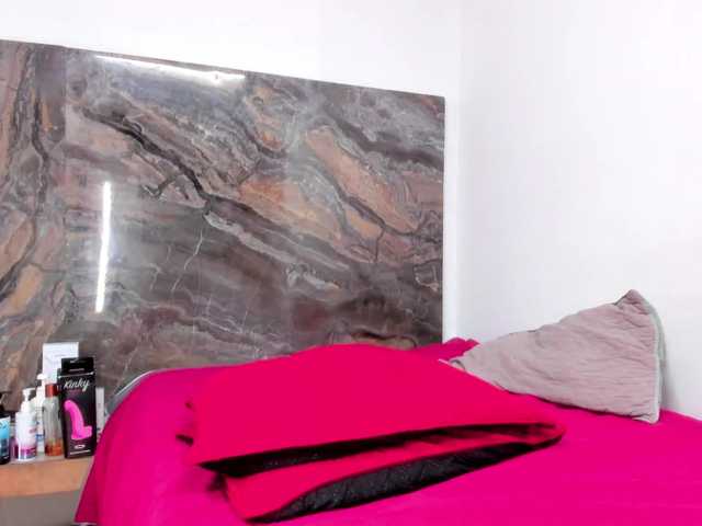 Wendy-Deiby's BongaCams show and profile